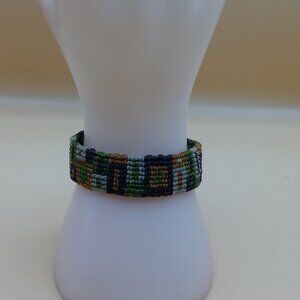 Peruvian Woven Macramé Thread Bracelet, Handmade Andean Crafts